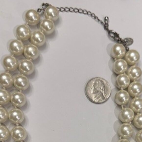 CHARMING CHARLIE Double Strand Faux Pearl Necklace - Picture 6 of 8